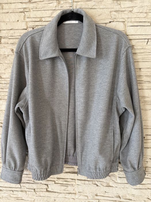 Uniqlo бомбер из джерси