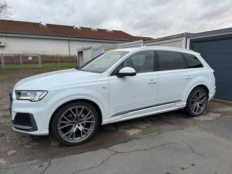 Audi Q7 4M S-line бампер рестайл разборка ауди ку7 шрот ауді запчасти