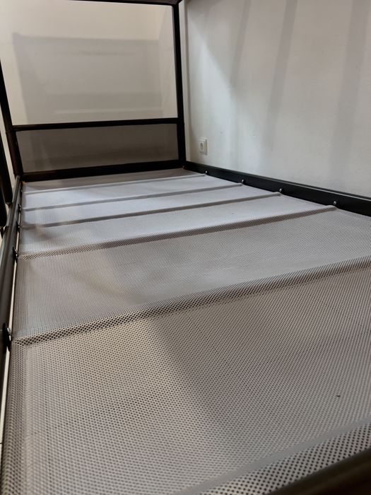 Beliche IKEA TUFFING 90x200 cm – Muito bom estado