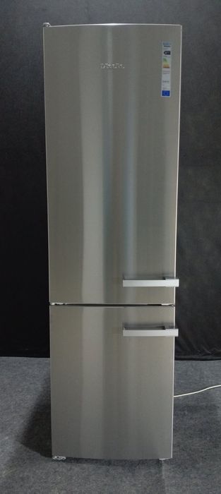 Холодильник Miele