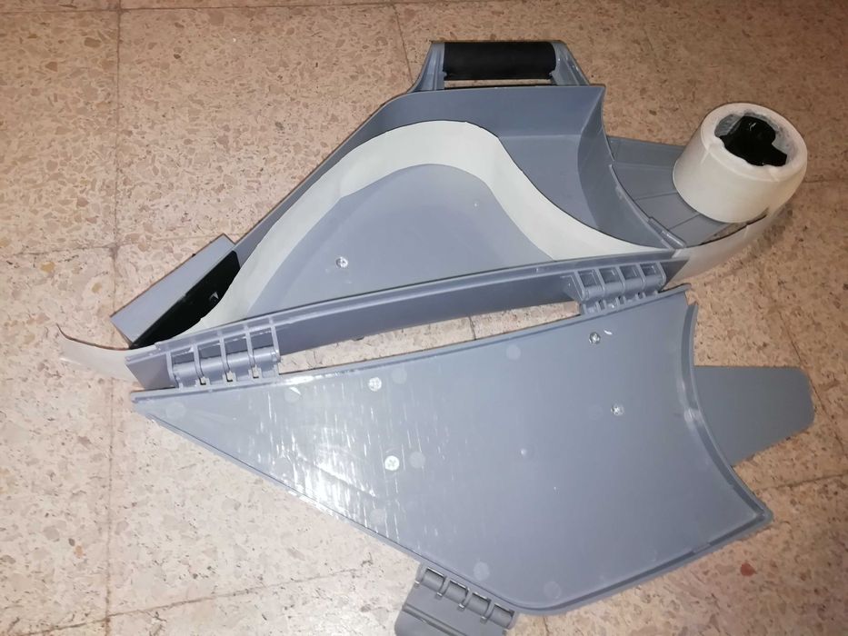 Aplicador de massa e banda de papel .