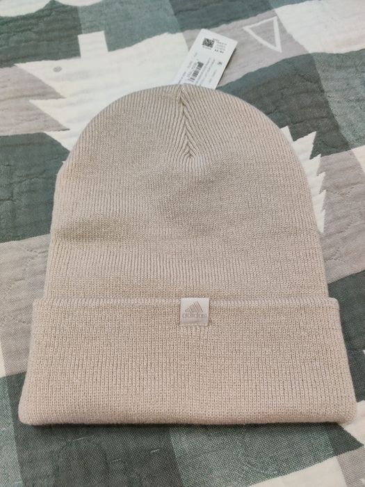 Шапка жіноча Adidas