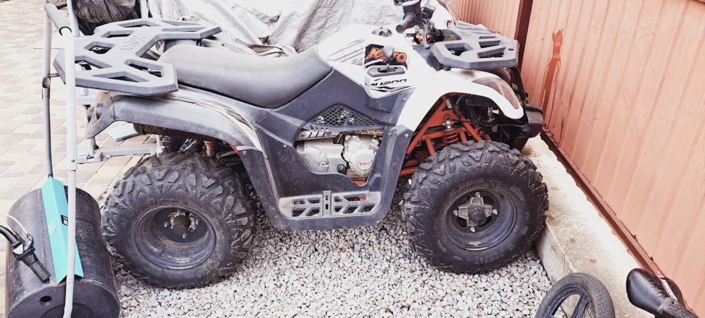 Продам квадроцикл Kayo AU 200