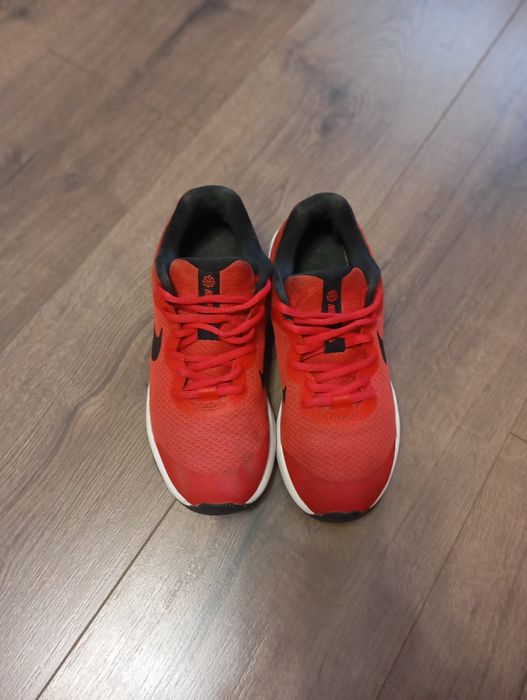 Кросівки Nike 37  р 23.5 см кроссовки