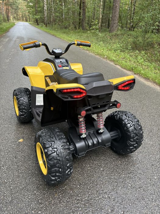 Quad na akumulator elektryczny pojazd autko