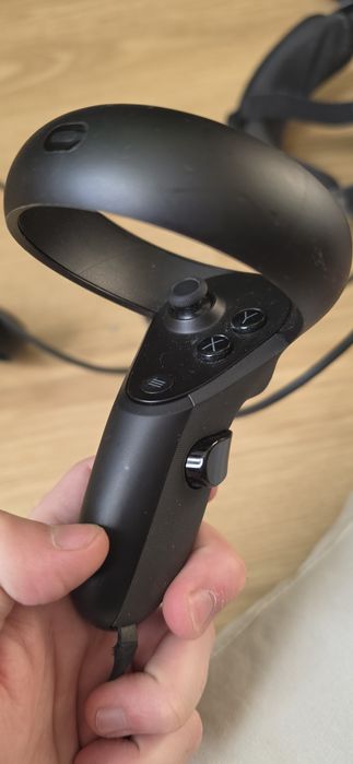 Oculus Rift + ochraniacze na kontrolery