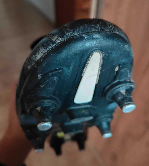Korki piłkarskie "Nike" Czarne r. 41