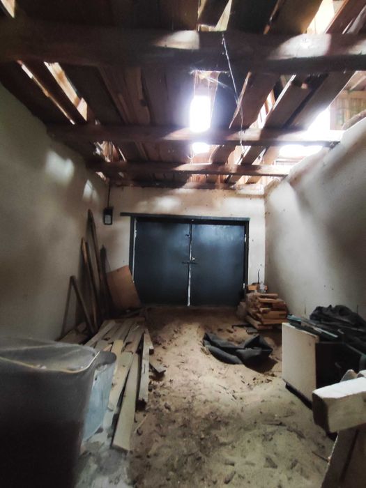 Дача з приватизованою ділянкою біля річки Десна с.Гориця / SZ