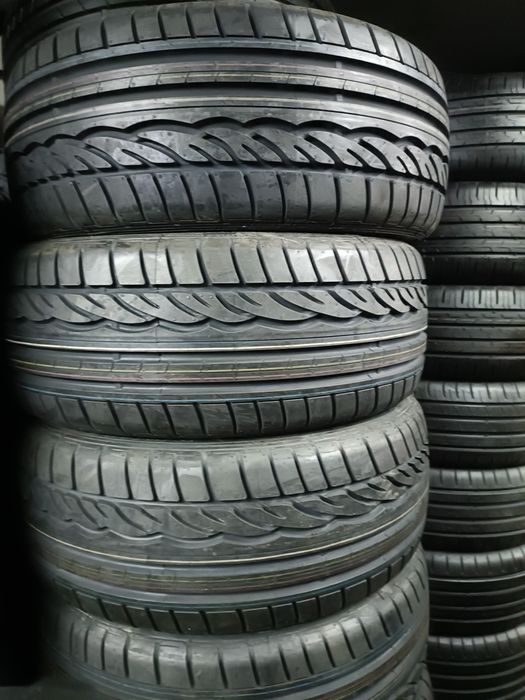 Pneus 215/40/18 RFT
