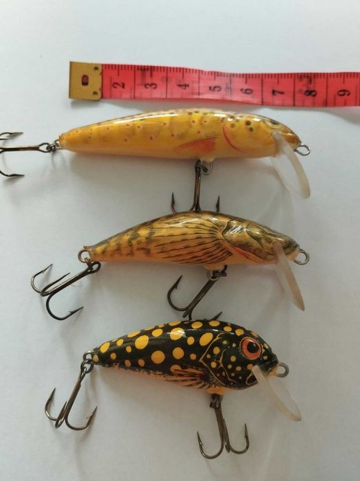 Trzy woblery : Wobler Salmo Minnow 7 cm, Bullchead 6 cm i Butcher 5 cm stare, gruby ster bez napisów