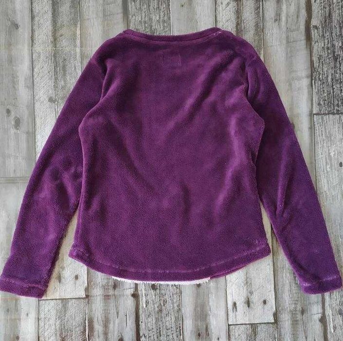 Теплая махровая плюшевая кофточка, верх пижамы.