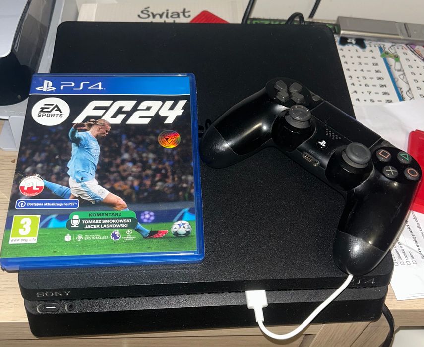 Konsola play station 4