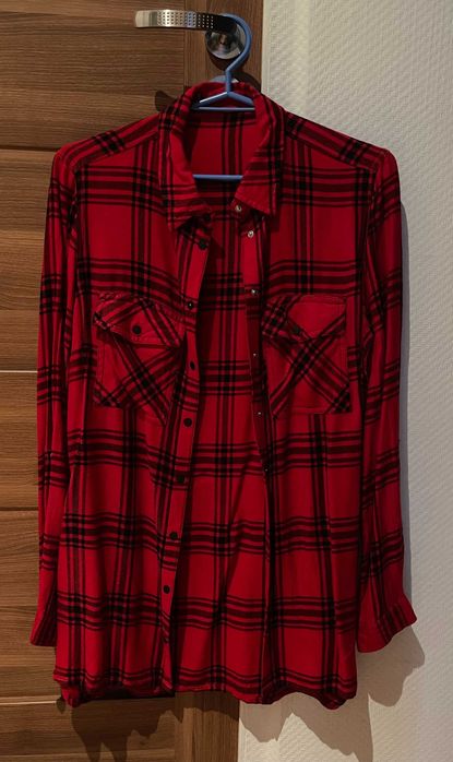 Czerwona koszula damska w kratę Reserved