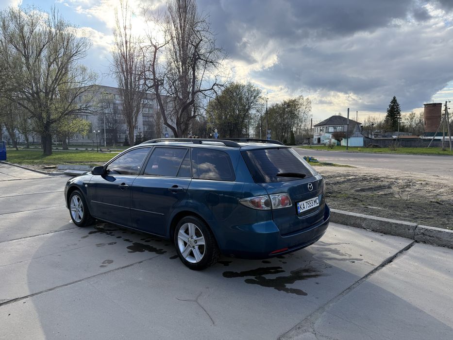 Автомобіль MAZDA 6