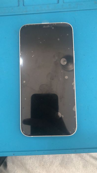 iPhone 12 - 128 GB