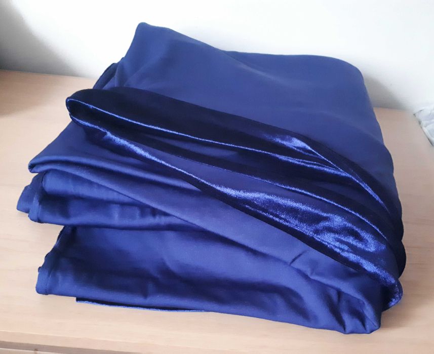piękny aksamit kupon materiału 320/300 cm granatowy