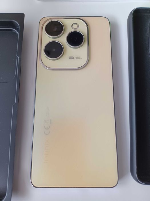 Telefon Infinix hot 40 Pro