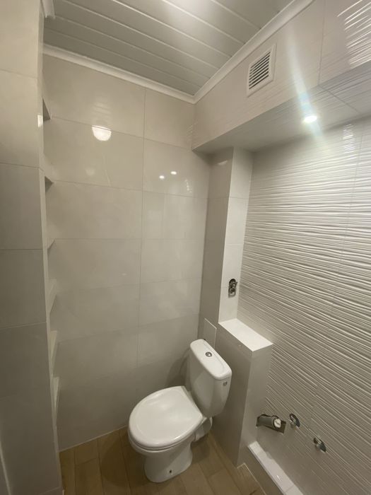 Glazurnik, układanie płytek, malowanie, gładzie, wykonczenia wnętrz