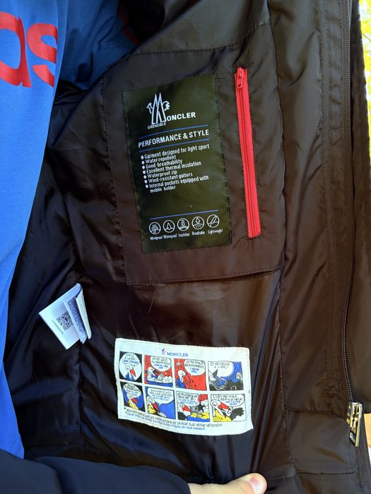 куртка MONCLER розмір L-XL