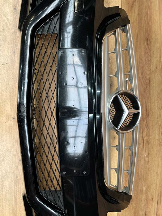 Zderzak przedni Mercedes B-klasa W245 kolor 191