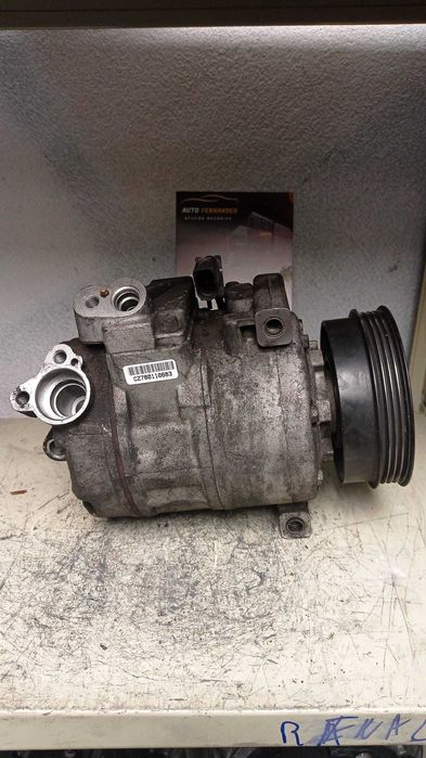 Compressor AC Audi A4 

REF: 8 F K 3 5 1 3 2 2 - 7 8 1