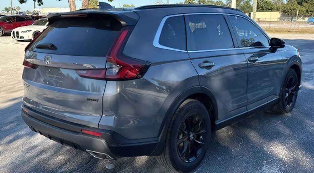 Honda CR-V Hybrid Sport-L      2024