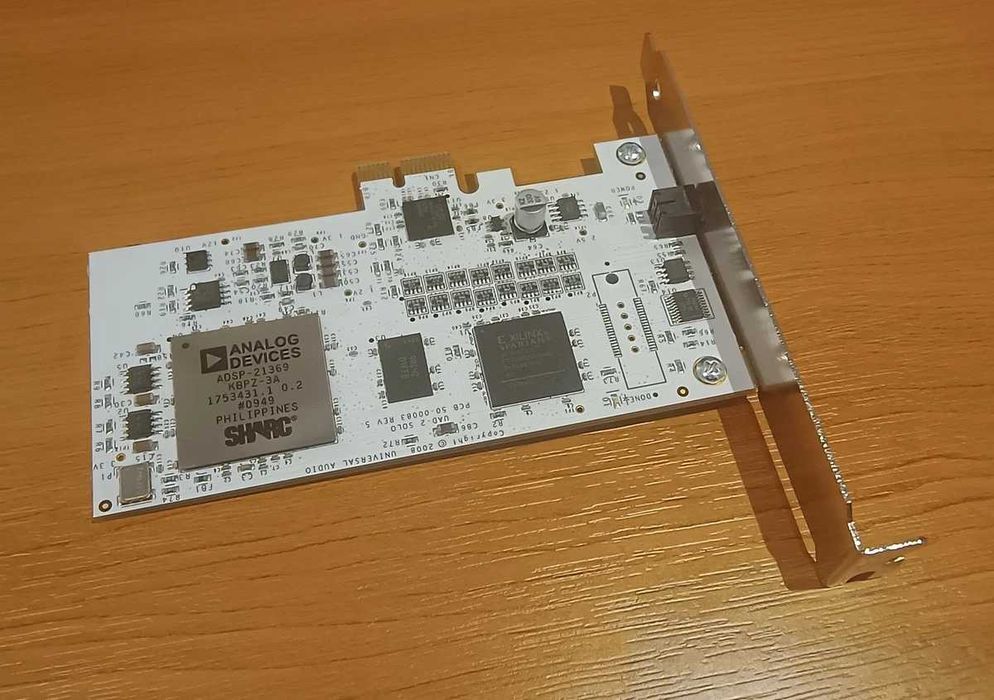 Placa Universal Audio UAD-2 PCIe Solo Core