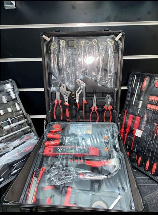 Troley De Ferramentas 599 peças. Entregas em todo o país
