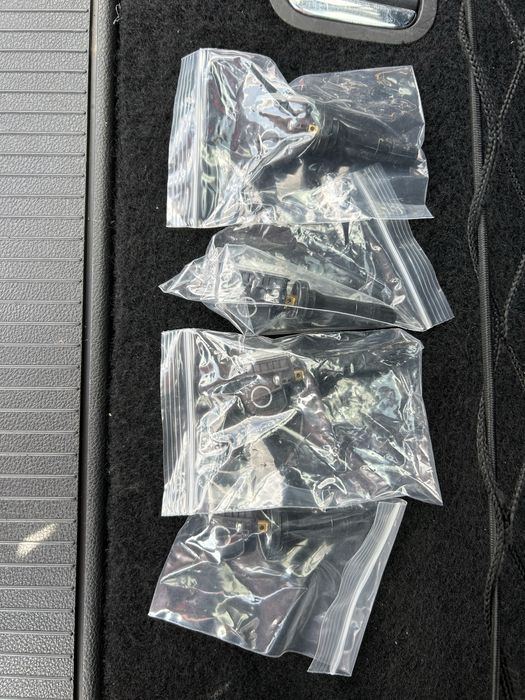 Zestaw Programator oraz 4 x Czujnik ciśnienia w oponach TPMS do Opel