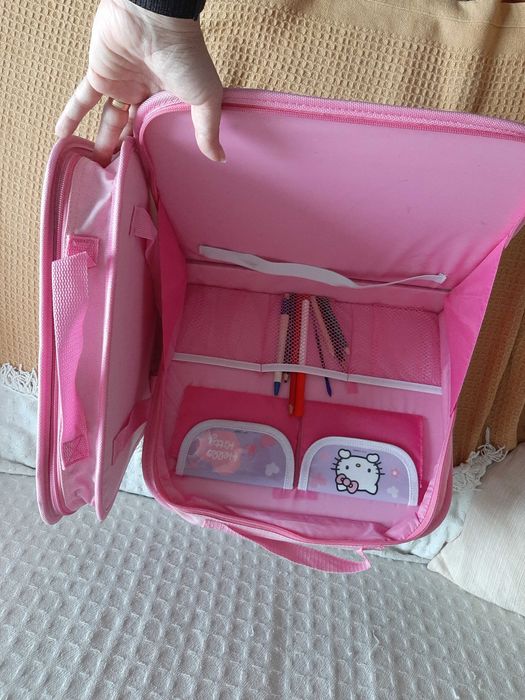 Mochilas hello kitty viagem