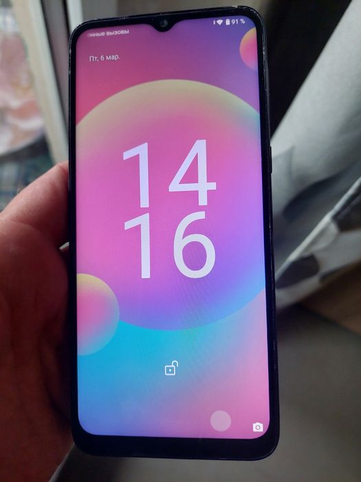 Motorola  G8 plus NFC и Motorola e13