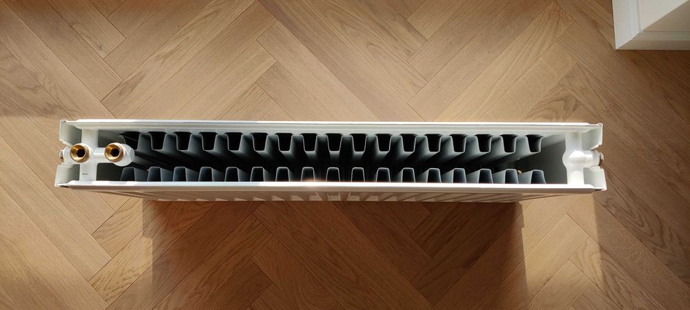 Nowy grzejnik IDMAR CV22 400x800 moc 1003W