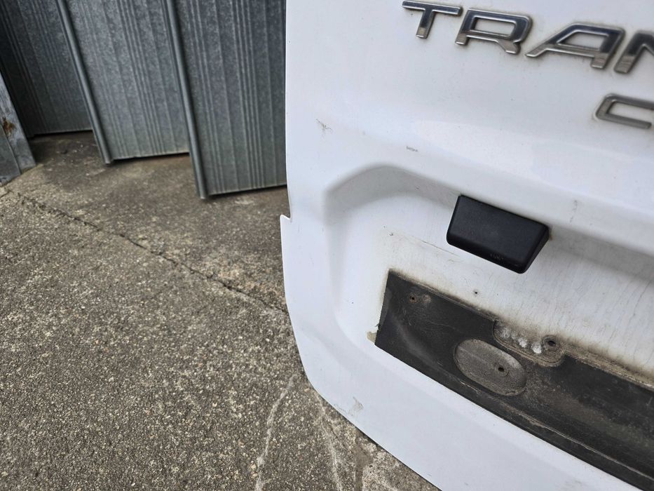 Porta traseira esquerda Ford transit connect (2013 a 2021)