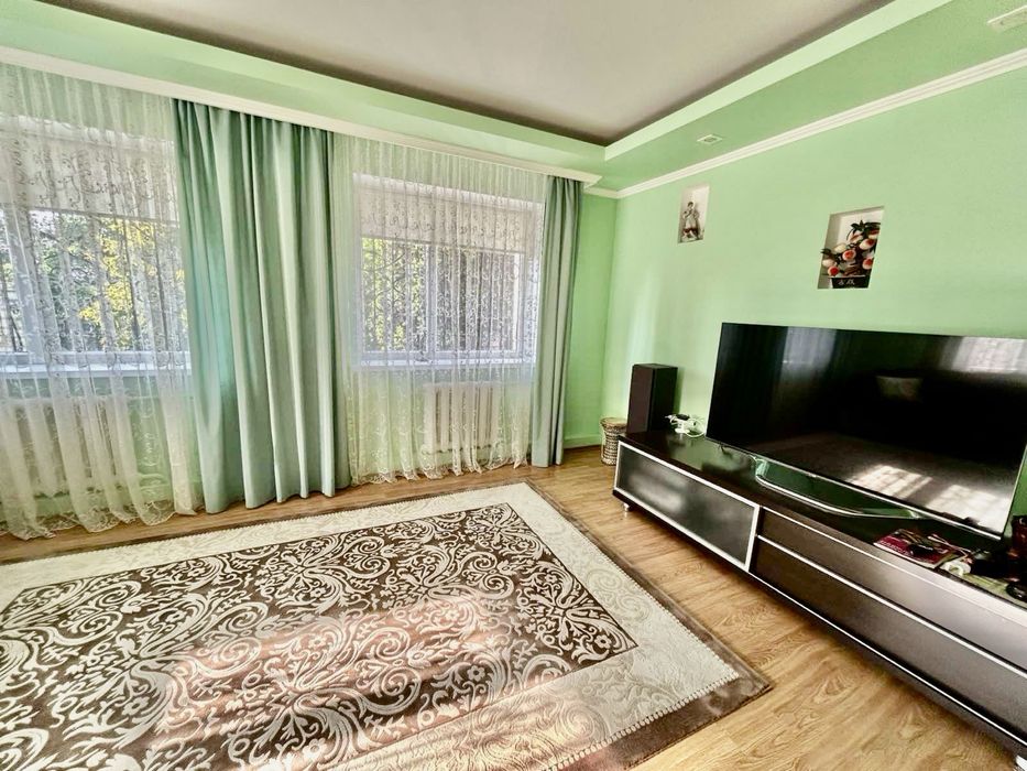 Добротний, облаштований будинок Р-н Масляниківка.