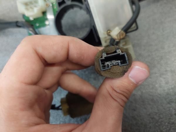 Conjunto / manetes de luzes e limpa vidros NISSAN CUBE (Z10)