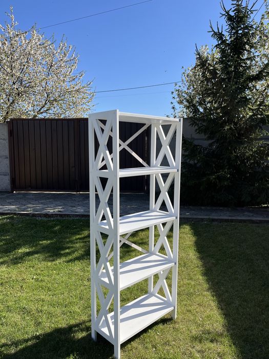 Деревʼяний стелаж , етажерка, поличка