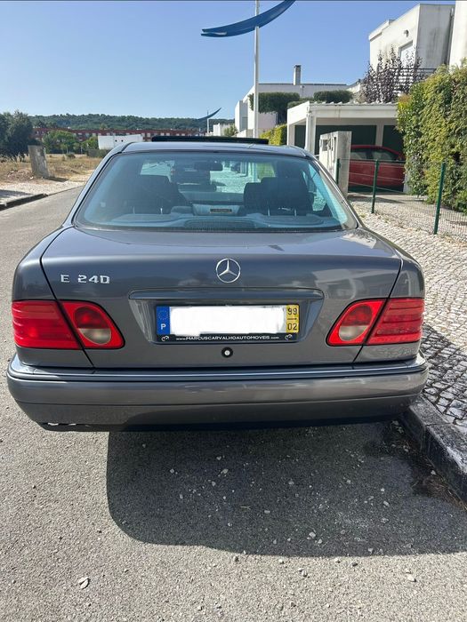 Mercedes E240 V6 Gasolina