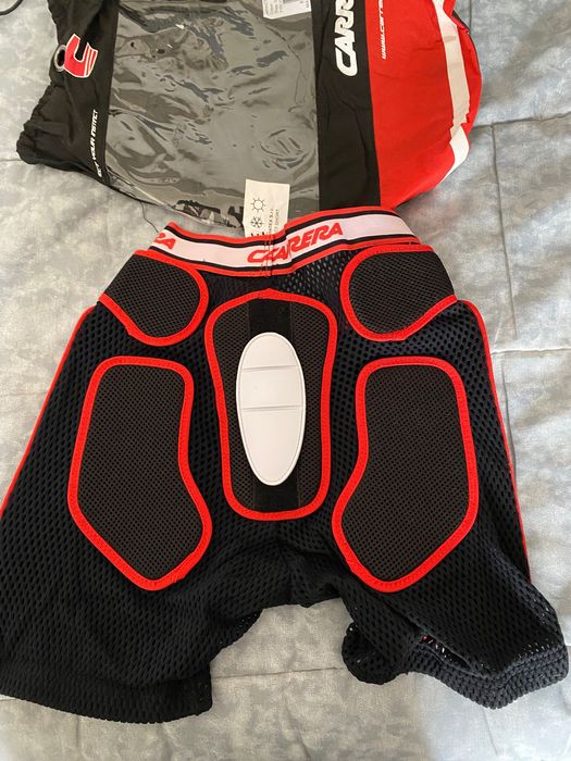 Calções de proteção Carrera