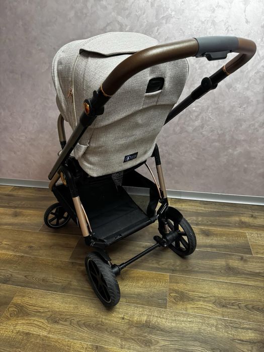 Коляска прогулянкова ВСЕСЕЗОННА Peg-Perego Veloce Mon Amour