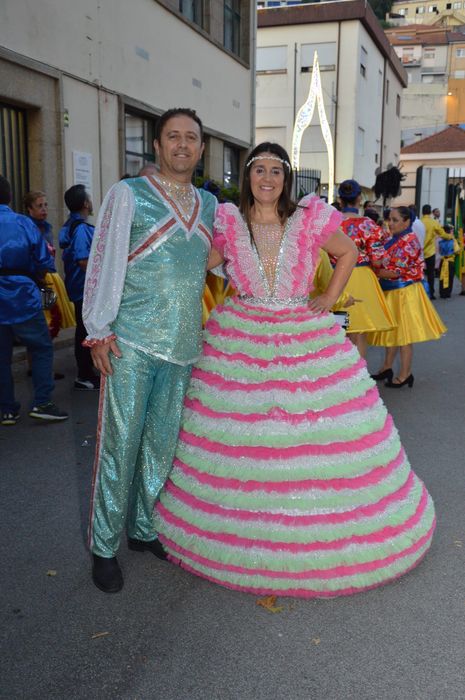 Trajes de Marcha Popular