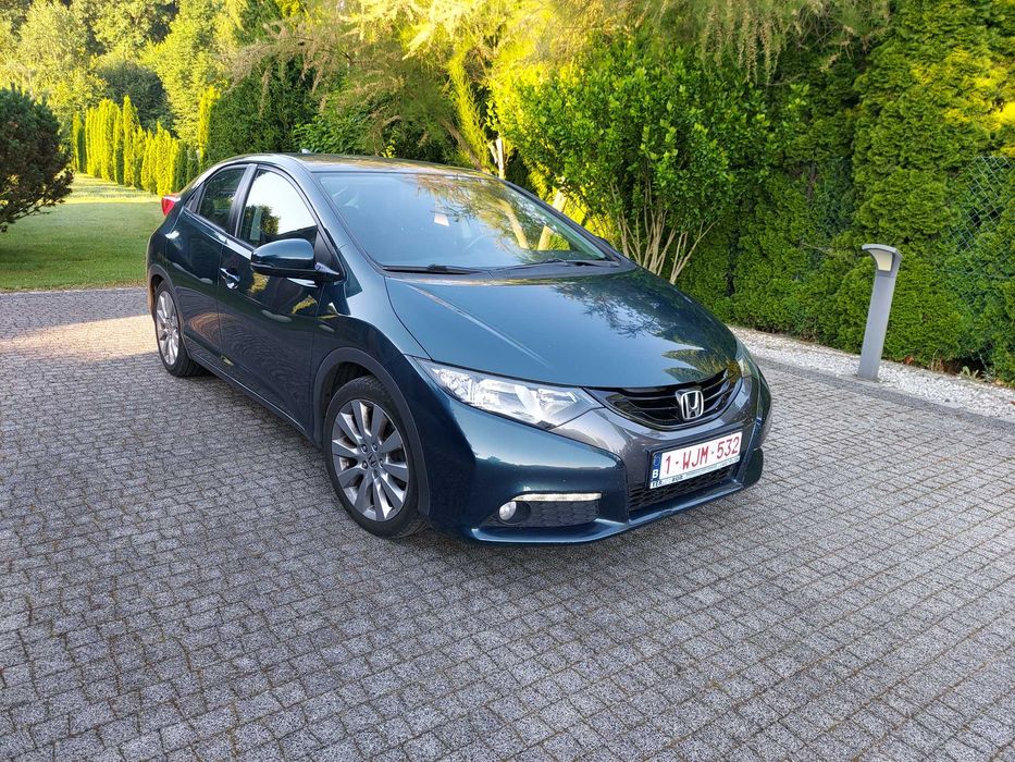Honda Civic  1.8  udokumentowany realny przebieg