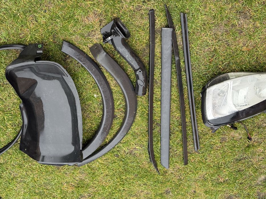 Бампера продам все разом .