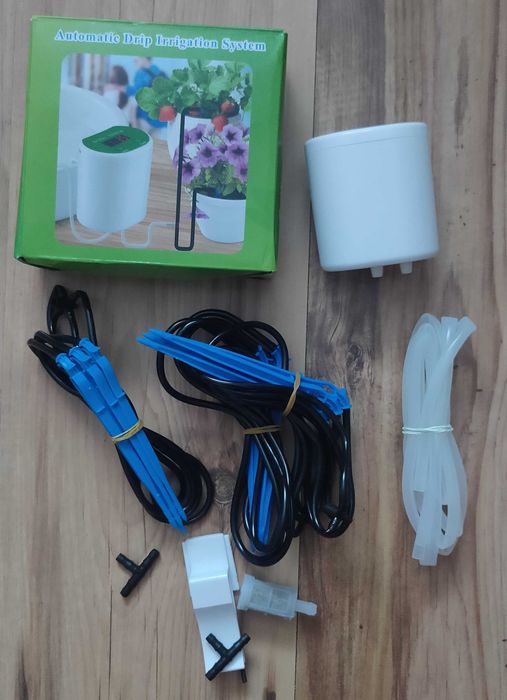 Zestaw System do Nawadniania Kropelkowego z USB / #Y80
