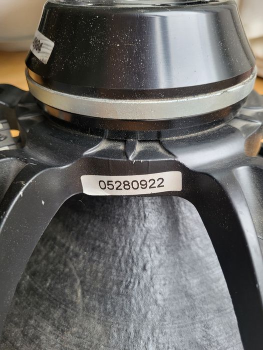 Продам/обмін НЧ динамік B&C 15NDL76 / 15" / 500 Вт / 8 Ом / 99.5 дБ