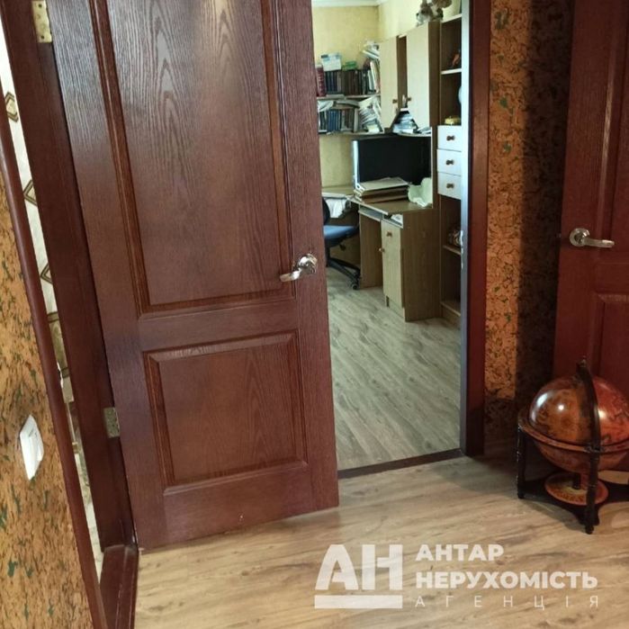 Продається 3-к квартира в Кропивницькому , р-н Пʼять пʼять (Гагаріна).
