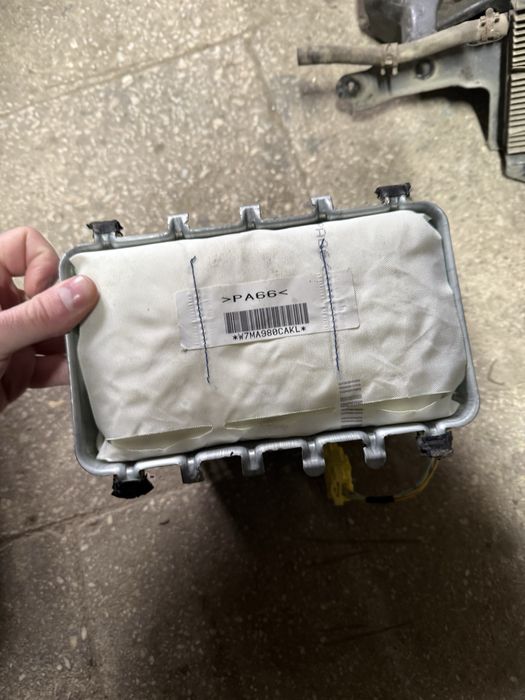 Подушка пасажира в торпеду Mitsubishi ASX 10-21 7030a235