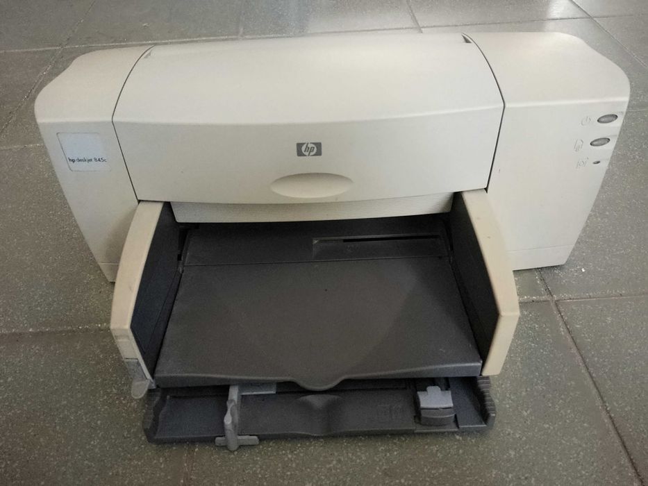 принтер цветной НР Desk Jet 845C