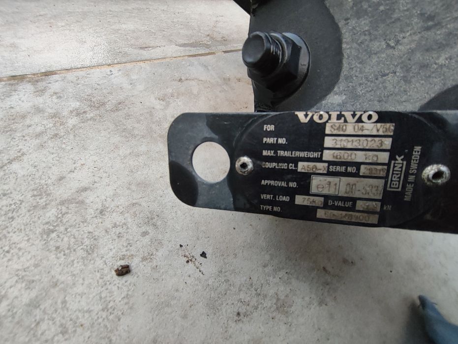 Engate reboque Original Volvo S40/V50 (04-)