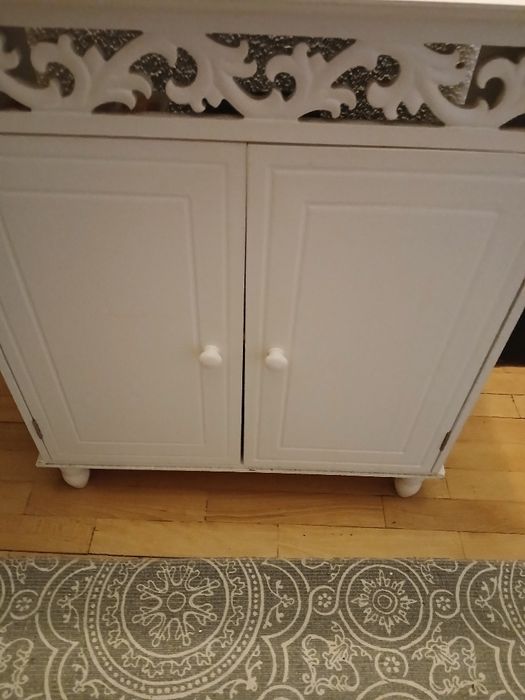 Skrzynia na buty plus szafka na buty komplet