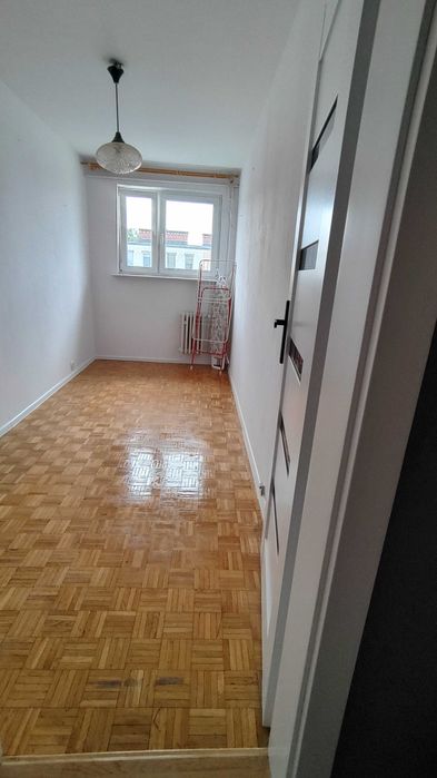 Mieszkanie 4 pokoje plus osobna kuchnia Zazamcze - Więcej
